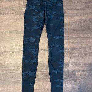 Lululemon Blue and Black Camo Leggings